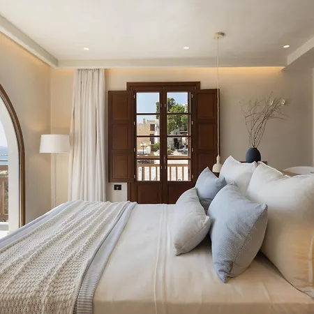 Arcua Apartman Naxos City